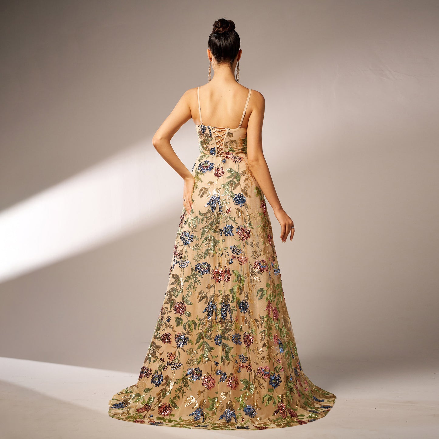 Elegant Sleeveless Long Dress For Women